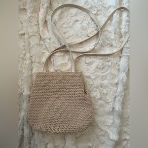 Liz Claiborne First Issue Summer Knit Bag